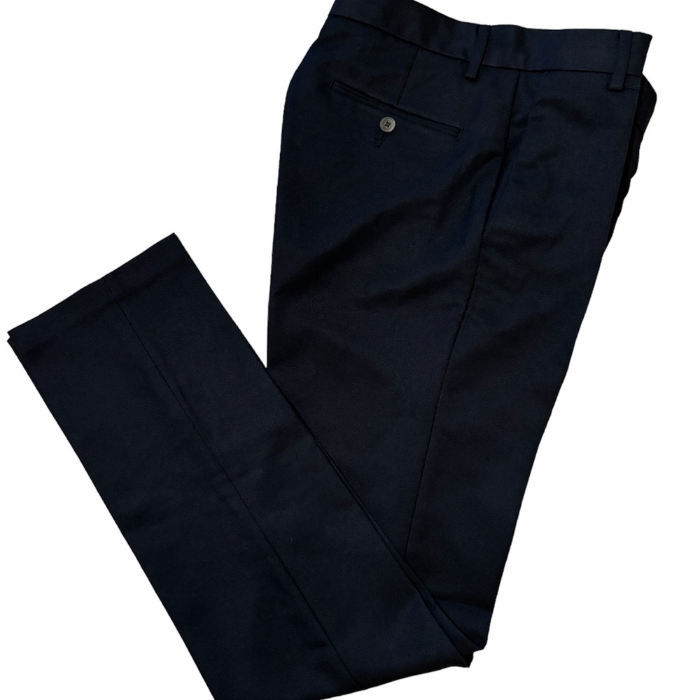 Men’s Amazon Essentials pants NWT 30x34
